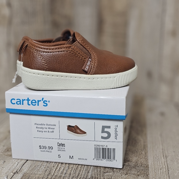 Carter's - Picture 4 of 6